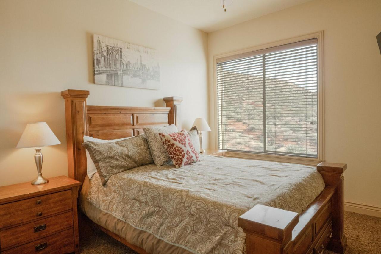 H7-Heavenly-Ground Floor 3-Bedroom Hillside View Hurricane Extérieur photo